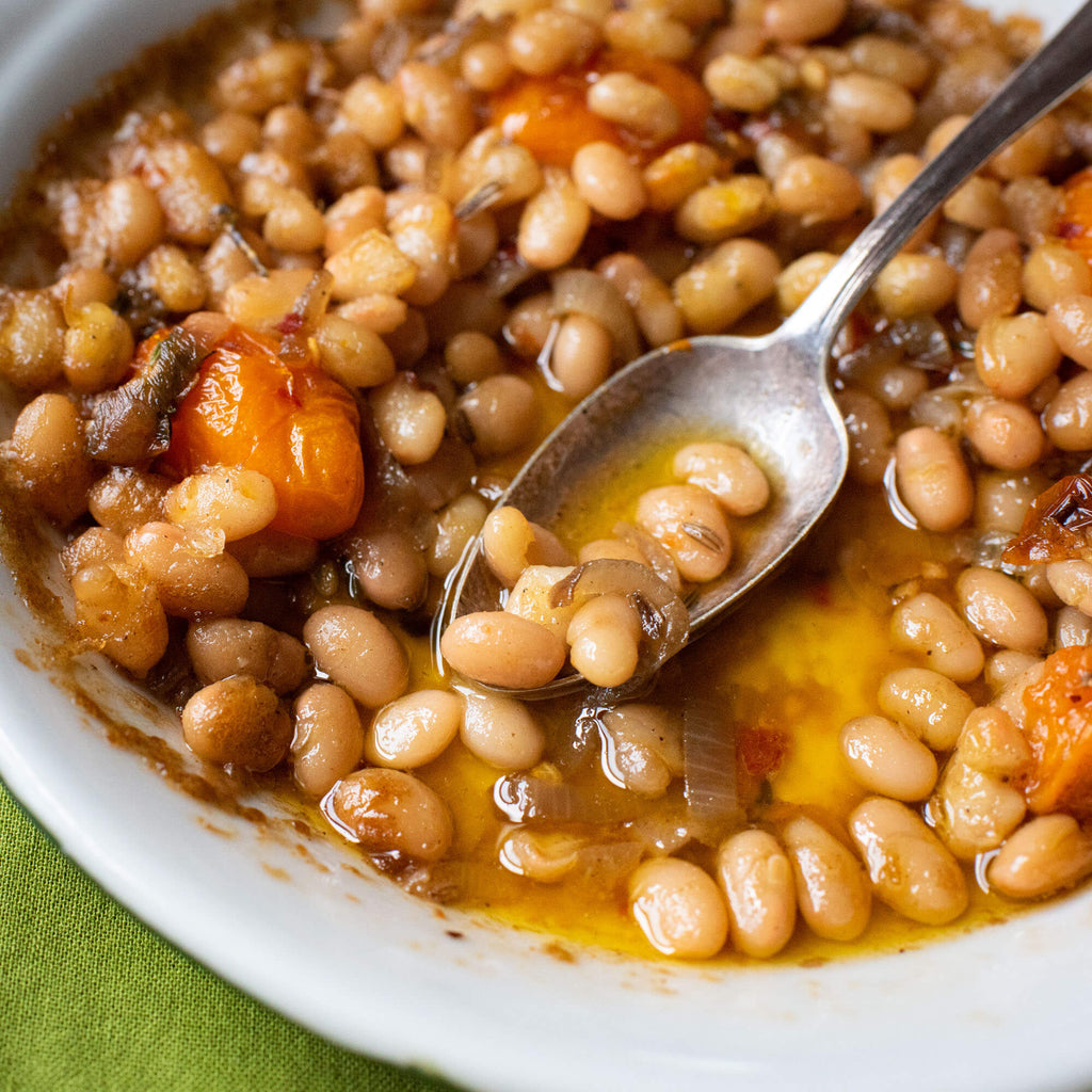 Baked beans with cherry beans with Primary Beans Organic Alubia beans